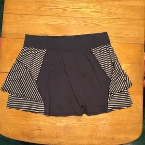Livi active skort. Size 22/24